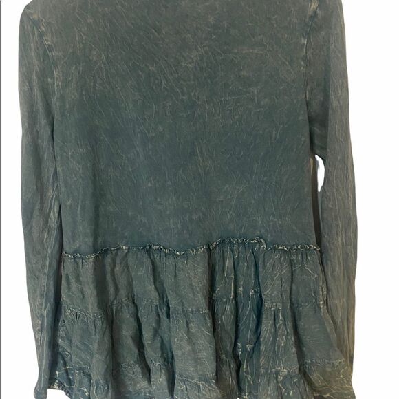 Women’s Altair’s State Distressed Teal Top • Medium - Picture 10 of 16